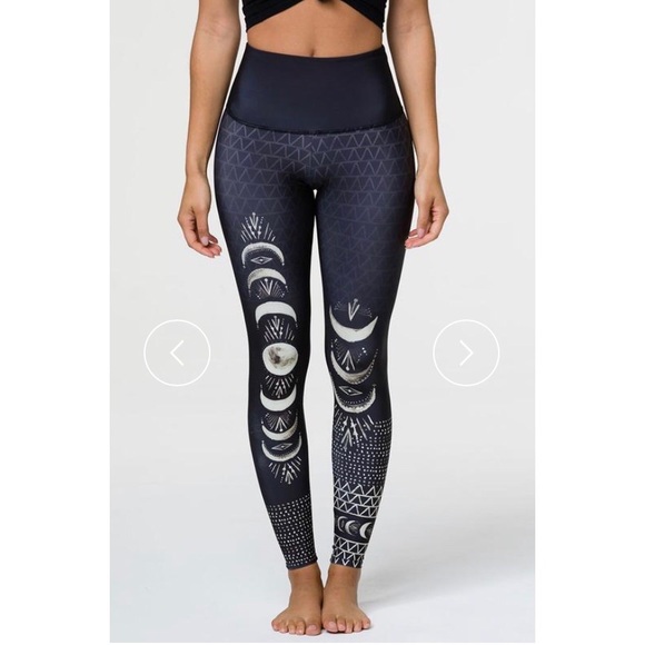 Onzie Pants - Onzie moon phase los lunas high waist leggings